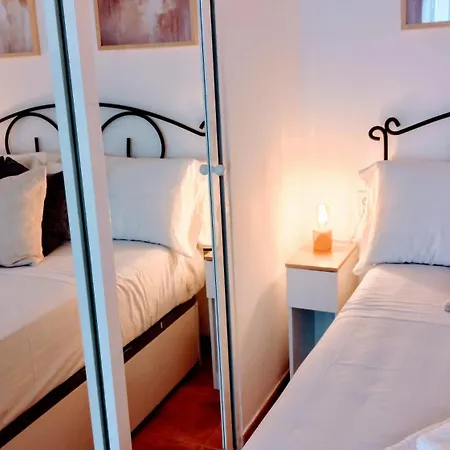 Con Piscina トレモリノス